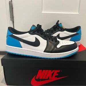 Jordan 1 Low Powder Blue Size 11.5